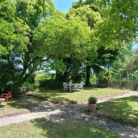 Domaine De Castagnere * Lanne-Soubiran
